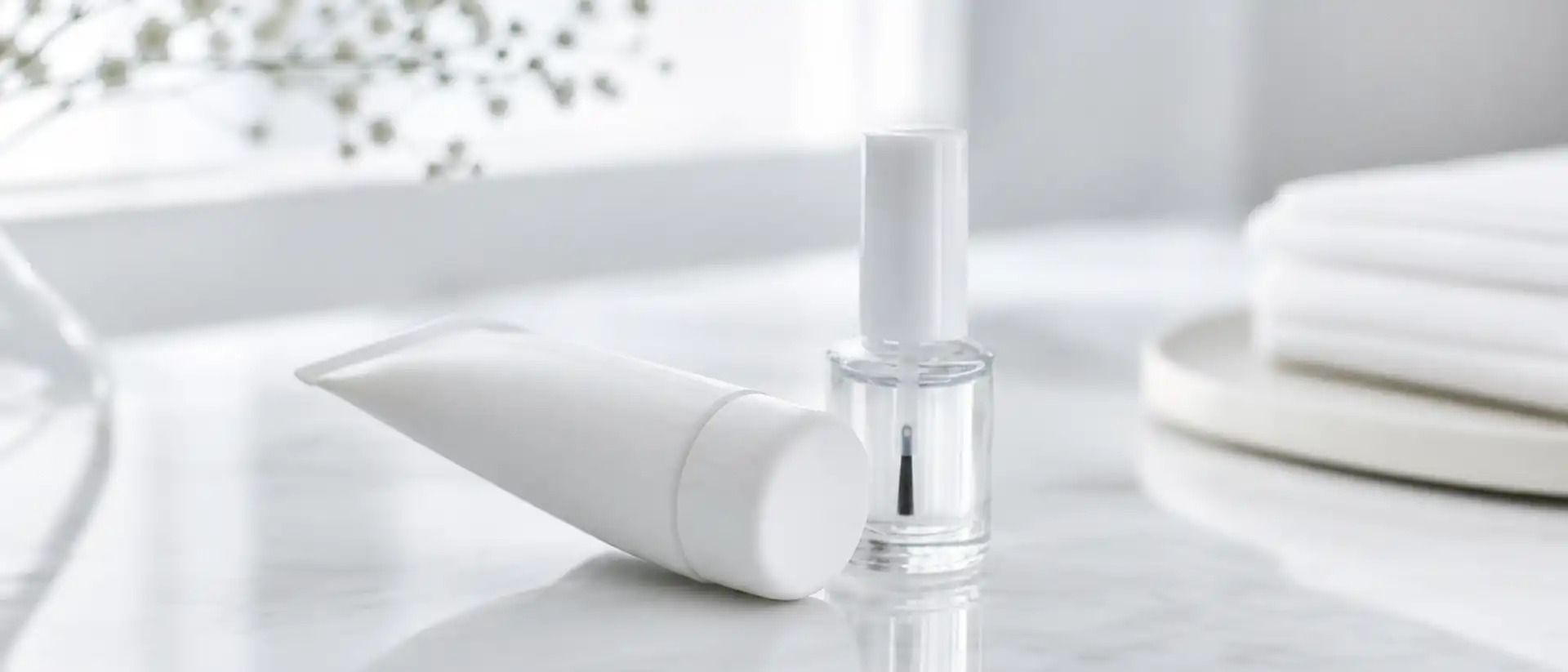 Daktarin tegen kalknagels: bestaat Daktarin-nagellak?